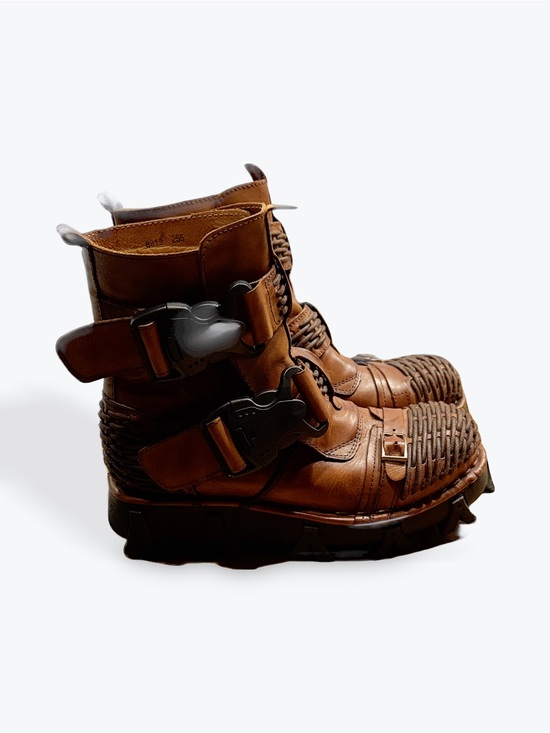 New Sport Shoes - Women's Tan Woven Leather Moto Combat Boots